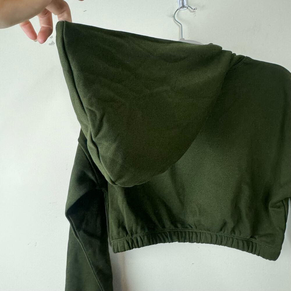 Naked Wardrobe French Terry Crop Hoodie - Olive Green NWOT Size Medium - Picture 6 of 8